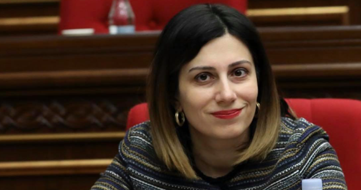 Իշխանությունը փորձում է «ջրել» պարգևավճարների թեման. «Հրապարակ»