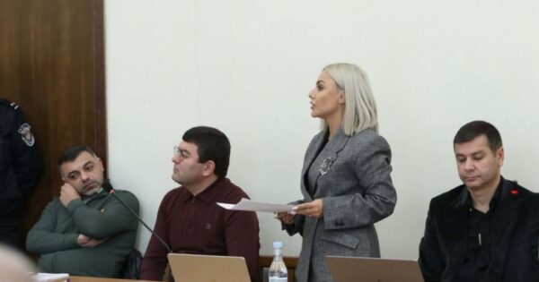 Վերաքննիչ քրեական դատարանը պետք է ազատ արձակի Դավիթ Համբարձումյանին. Գայանե Պապոյան