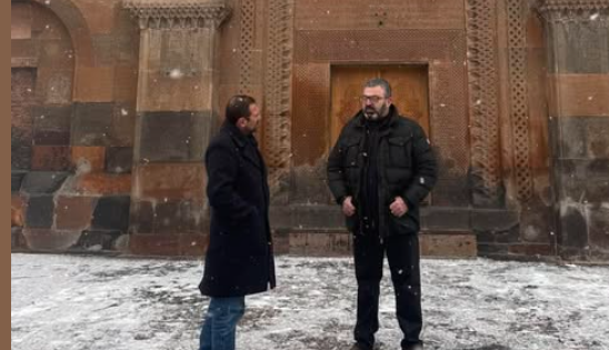 Հավատավոր ժողովուրդը ապշած է՝ ինչ գործ ունի ռազմական ոստիկանությունը եկեղեցու տարածքում․ Գառնիկ Դանիելյան