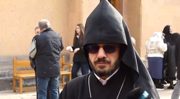 Նախադեպը չունեցող երևույթ է. Հայր Ռուբենը՝ Գևորգ սրբազանի կողմից դատարան դիմելու որոշման մասին