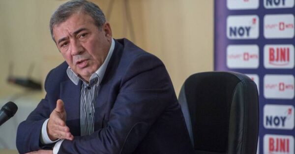 Հերթը Ռուբեն Հայրապետյանի «Հարսնաքար»-ինն է. «Հրապարակ»