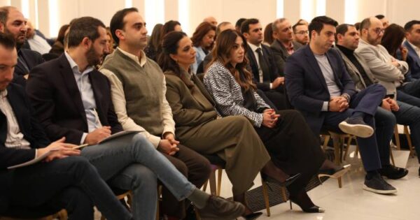 ՔՊ-ում խուճապահար են, ինչպե՞ս են փակելու վարկերը. «Հրապարակ»