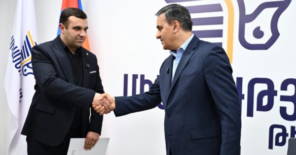 «ԱՌԱՋ» շարժումը միանում է «Միասնության թևեր» քաղաքական նախաձեռնությանը