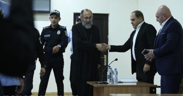 Վերաքննիչ դատարանում տեղի է ունեցել Միքայել սրբազանի գործով դատական նիստ