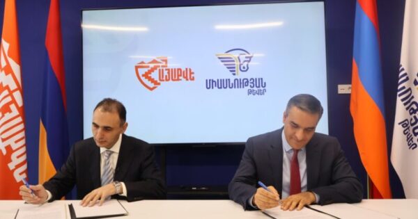 «ՀայաՔվե»-ն և «Միասնության թևեր»-ը միավորվում են. ընտրություններին միասնաբար են հանդես գալու