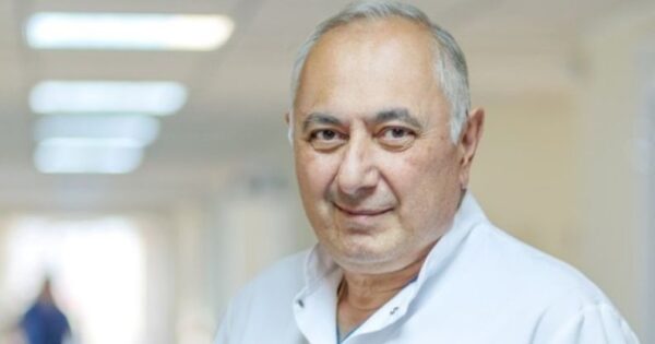 Իրավապահները խուզարկում են «Իզմիրլյան» ԲԿ-ի տնօրեն Արմեն Չարչյանի աշխատասենյակը