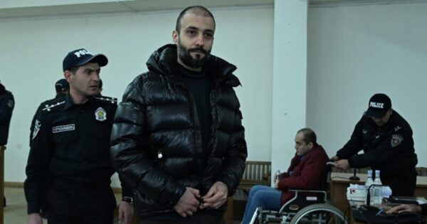 Վազգենը կշարունակի մնալ բանտում․ Արսեն Բաբայան