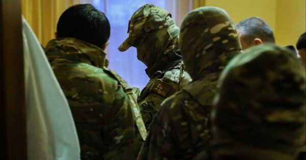 Իրավապահները նպատակ ունեն ընտրություններից առաջ թաղային հեղինակությունների աչքը վախեցնել. «Հրապարակ»