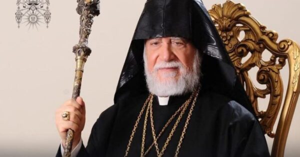 Արամ Ա Վեհափառ Հայրապետը հետևում է Միջին Արևելքի հայ համայնքներում ստեղծված իրավիճակին