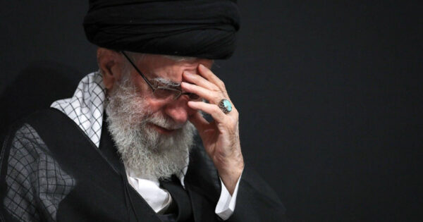 Իրանում հետաձգվել է Ալի Խամենեիի հրաժեշտի եռօրյա արարողությունը