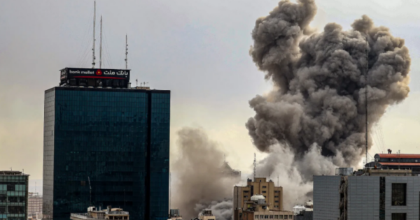 Իսրայելը վաղ առավոտյան լայնածավալ ավիահարվածներ է հասցրել Թեհրանին