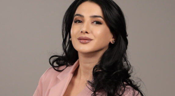 Նկարած անհաջող ֆիլմը և մոնտաժված ձայնագրությունը հայտնի ձեռագիր է. «Ուժեղ Հայաստան»-ի խոսնակ