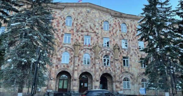 Վանաձորի համայնքապետարանի պաշտոնյաներ են ձերբակալվել