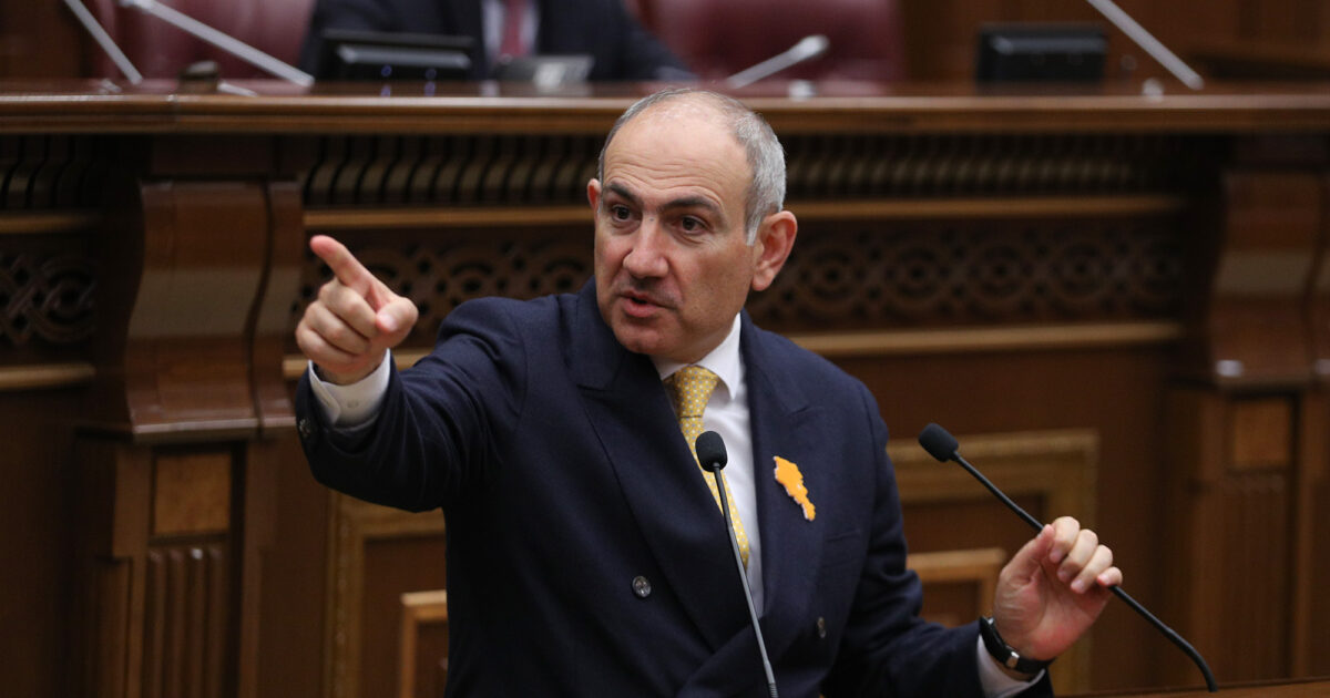 Օրինականության քերթողահայր Նիկոլ Փաշինյանի ասպատակությունները. «Հրապարակ»