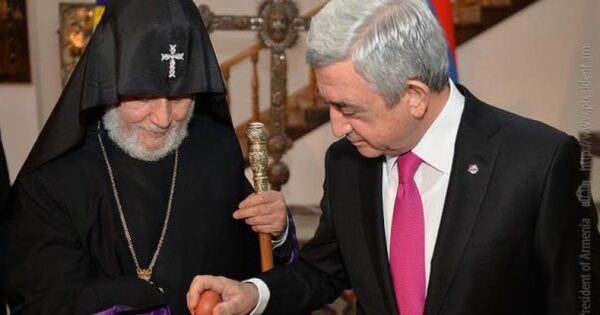 Երբ ժողովուրդը զատվում է չարից և վերադառնում լույսին, սկսվում է նրա նոր կյանքը. Սերժ Սարգսյան