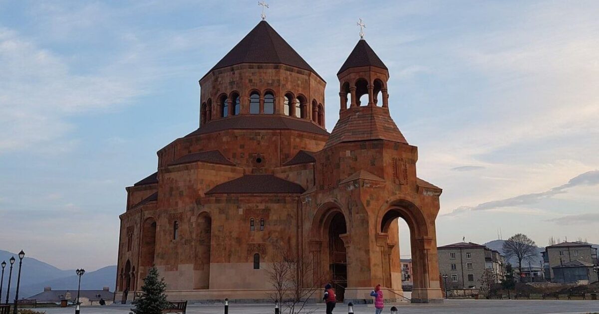Բաքվի «վերականգնման» միլիարդները. հայկական ժառանգության յուրացում և փողերի լվացման մեծ աֆերա․ Natnews.am