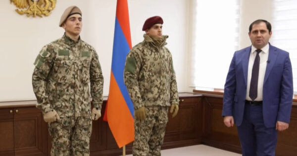 Ռազմական շքերթի համար նոր համազգեստ են բերել. «Հրապարակ»