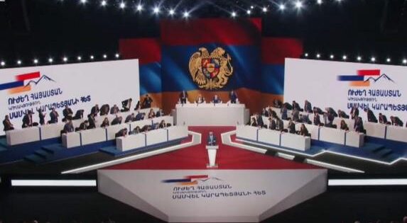 Մայիսի 9-ը հնարավոր չէ ջնջել հայ ժողովրդի պատմությունից, որքան էլ փոքրիկ խմբակը ցանկանա. «Ուժեղ Հայաստան»
