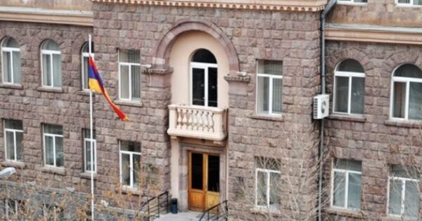 Հանրահավաքից հետո ՔՊ-ականներն ինքնաբացարկ են ներկայացրել. «Հրապարակ»