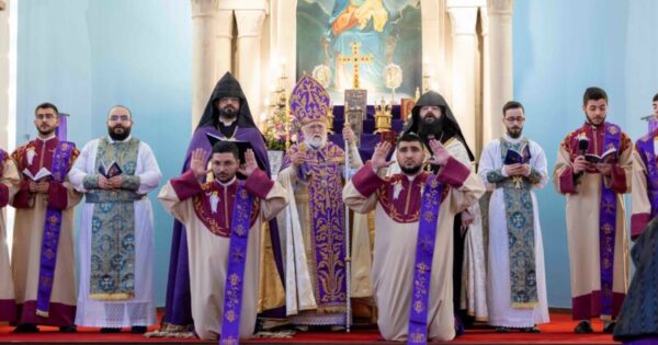 «Ծառայե՛ք սրտանց»․ Տ․ Նորայր և Տ․ Հրայր աբեղաների ձեռնադրությունն ու օծումը Անթիլիասում
