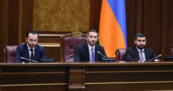 Բա ուր մնացին «քաղաքակրթությունը», «բարեկրթությունն» ու «բարեվարքությունը». «Փաստ»