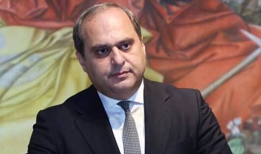 Դատական նիստն ավարտվեց, դատավորն ինքնաբացարկ հայտնեց. Արա Զոհրաբյան