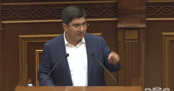 Ալեն Սիմնայանը և Արարատ Միրզոյանը ձեր դեմ փոքրիկ ձկներ են․ Մեսրոպ Մանուկյան․ Panorama