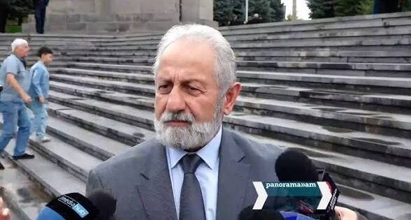 Արցախի ինստիտուտների պահպանումն ու Հայաստանի մարտահրավերները․ Գագիկ Բաղունցի պարզաբանումները «Եռաբլուրում»