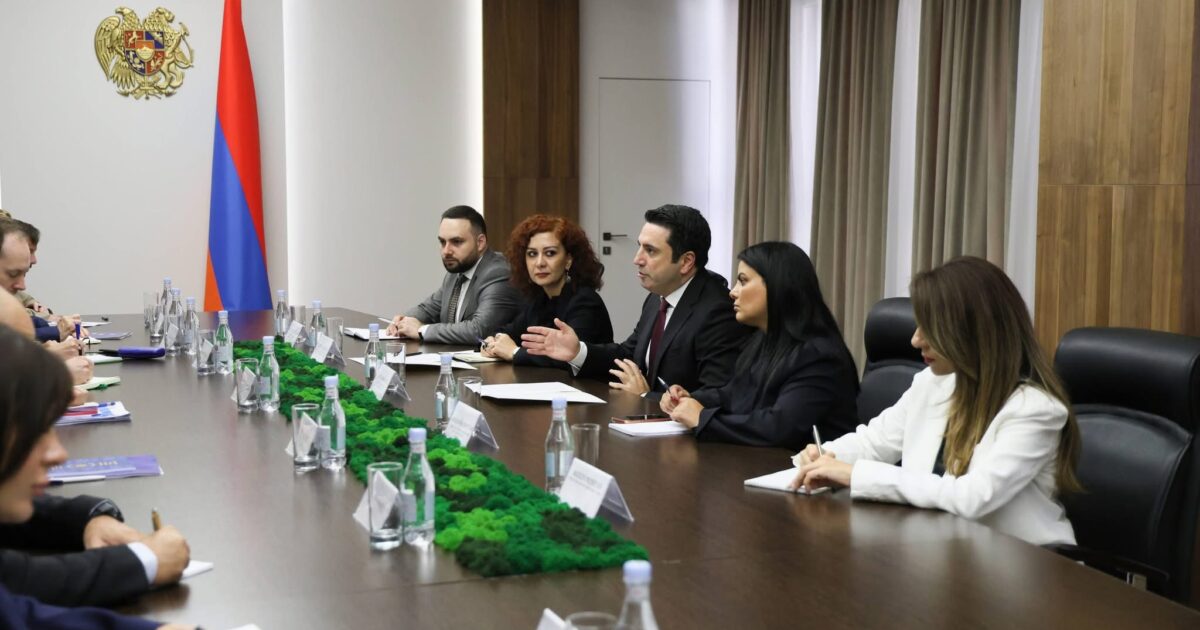 Ալեն Սիմոնյանը ԵՄ առաքելության ներկայացուցիչների հետ քննարկել է Հայաստանում նրանց գործունեությունը