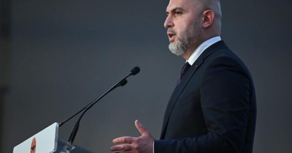 «Փաշինյանի ռեժիմը արևմտյան լոբբիստներ է վարձել Եկեղեցին վարկաբեկելու համար»․ Արմեն Աշոտյանի աղմկահարույց բացահայտումը
