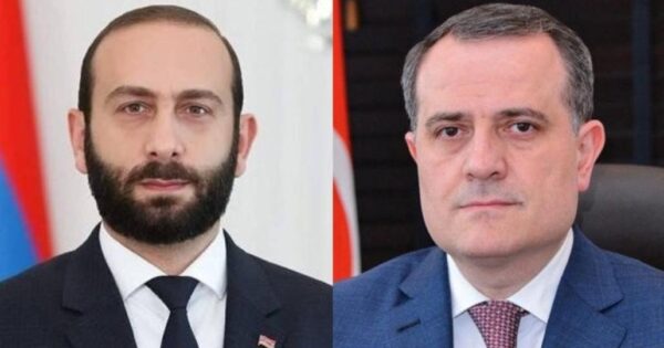 Արարատ Միրզոյանը մեկնել է Նյու Յորք․ նախատեսված է հանդիպում Ջեյհուն Բայրամովի հետ