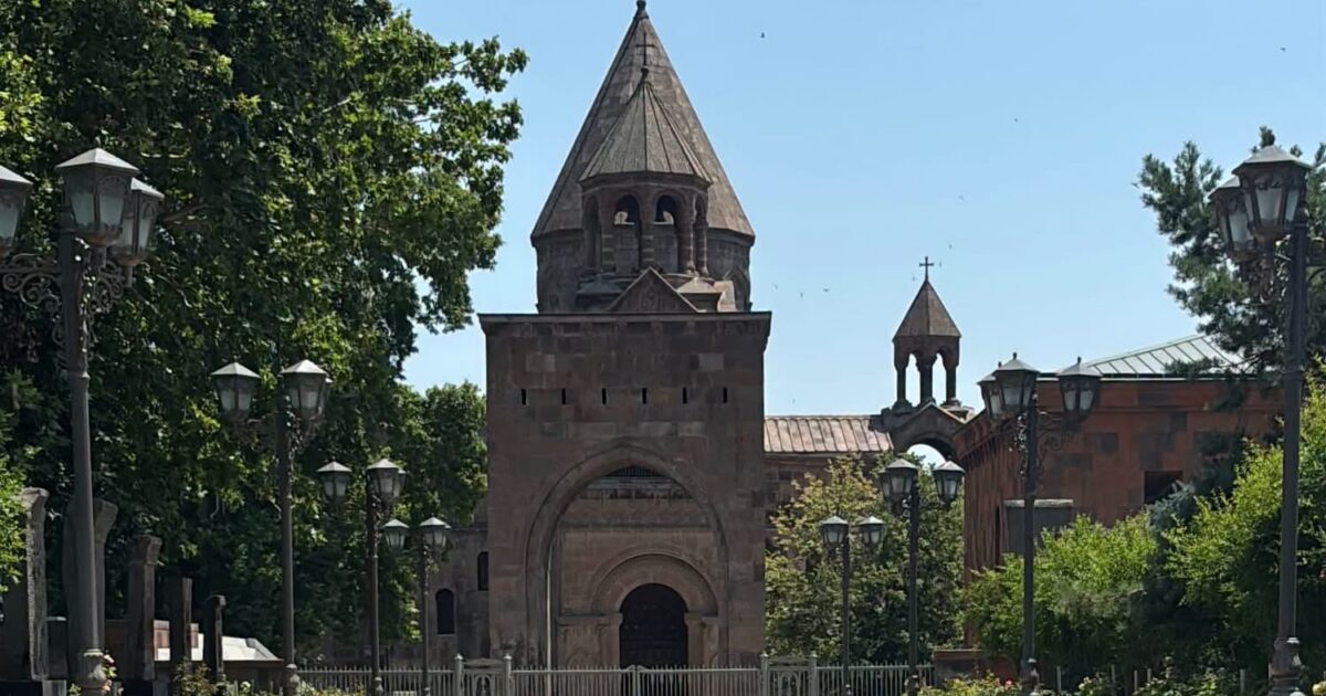 Մայր Աթոռը հայտարարություն է տարածել․ Կառավարության «զեկույցը» որակվել է անօրինական