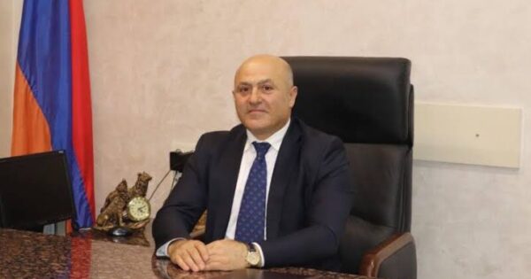 Մեղրիի կալանավորված համայնքապետը Բանտում քաղաքապետ է «աշխատում». «Հրապարակ»