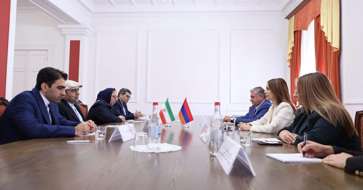 «Հայաստան» խմբակցության պատգամավորները հանդիպել են ՀՀ-ում Իրանի դեսպան Խալիլ Շիրղոլամիի հետ