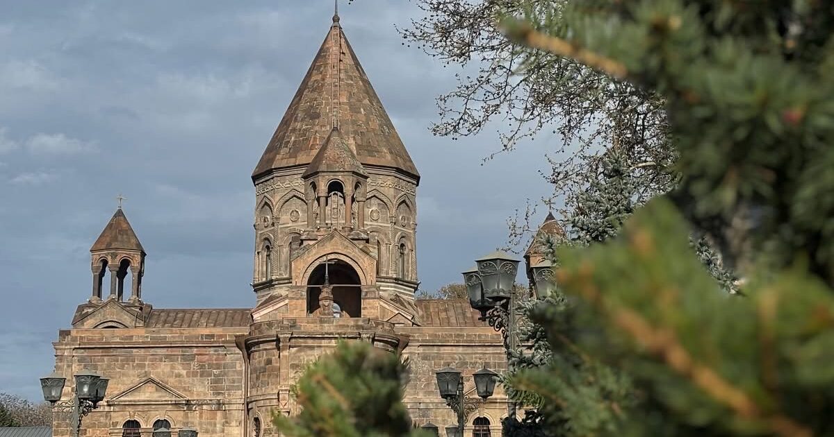 Եկեղեցականների նոր նշանակումներ. Ամենայն Հայոց Կաթողիկոսի հայրապետական տնօրինությունը