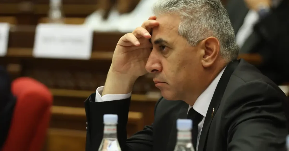 «Նիկոլ Փաշինյանի միջնորդությամբ արգելանք է դրված իմ ու կնոջս հաշիվների վրա»․  Էդգար Ղազարյան